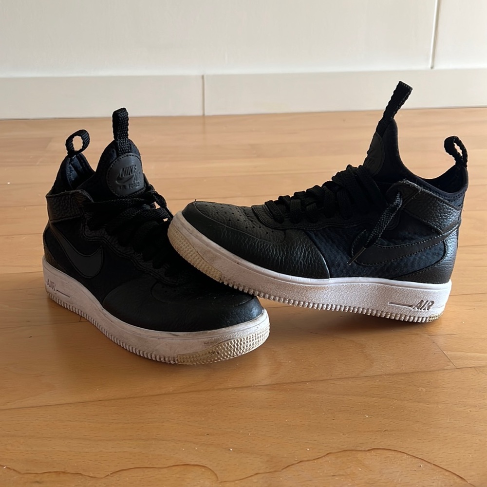 Black high top air forces womens 8